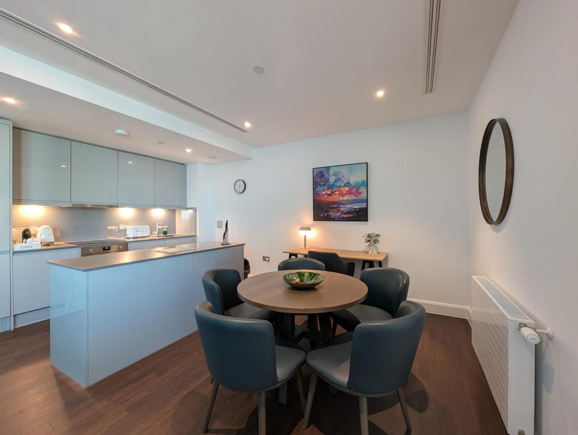 Charles Hope Canary Wharf South Quay Лондон Екстер'єр фото